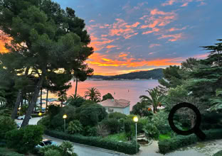 Large sea view Flat Toulon FRANCE