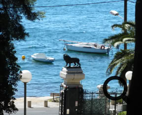 le portai au Lions Port-Tamaris
